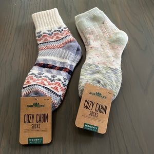 2 pair Cozy Cabin Socks NWT